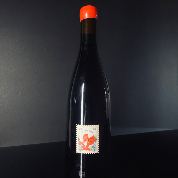 Foreign Friends, Barbera, 750ml