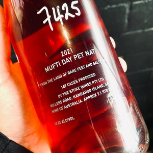 Back label of a bottle of Stoke, Pet Nat, 750ml