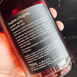 Front label Hughes & Hughes, Dunkle Spritz, 750ml